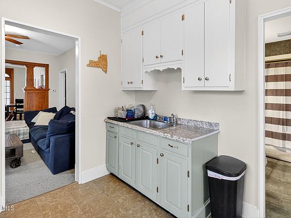 2nd image of 320 Spring Avenue