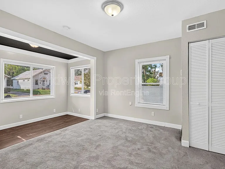 3610 Manhattan Ave — Photo 8