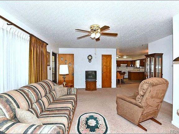 5th image of 8 Cedar Ct