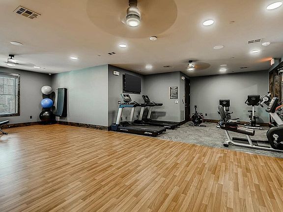 1196 T L Townsend Drive-large-005-004-InteriorEdit-1500x1000-72dpi
