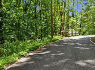 Old Cades Cove Rd, Townsend, TN 37882