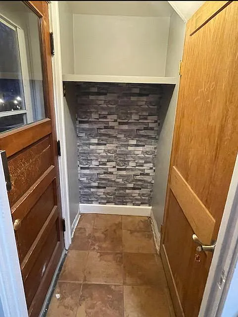 3 bed, 1450 sqft, $2,300 — Photo 2
