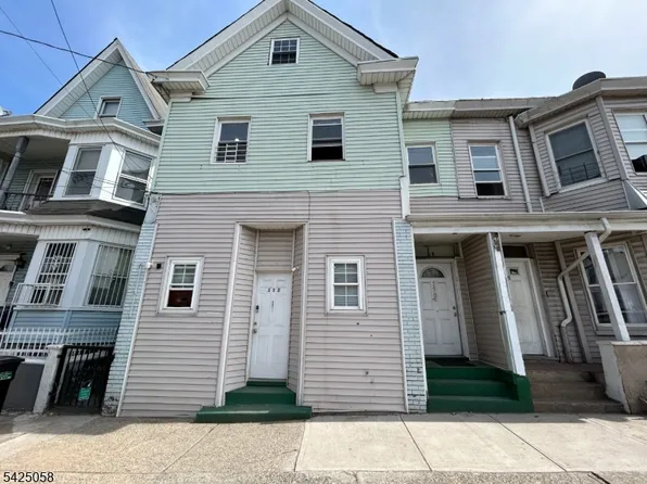 550 River St, Paterson City, NJ 07524