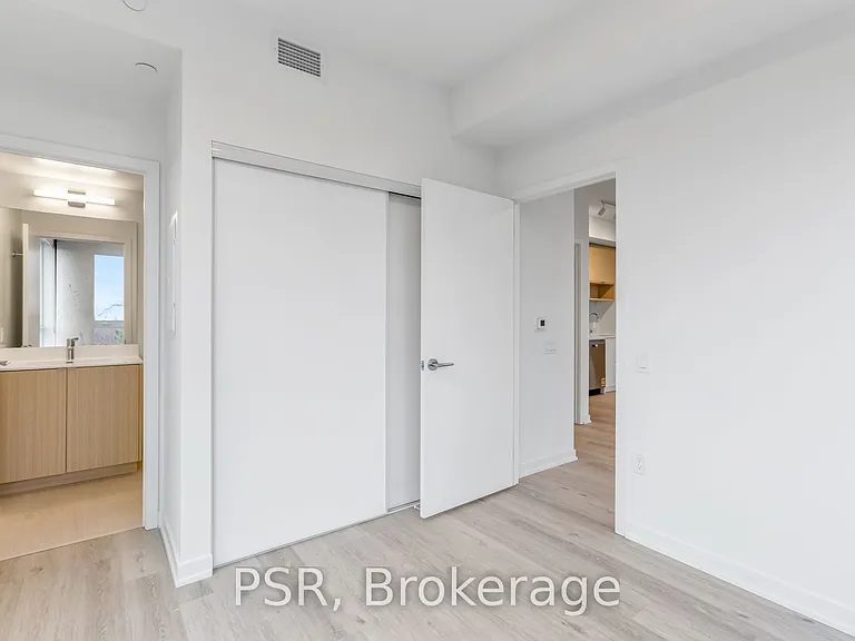 4365 Bloor St W #508 — Photo 8