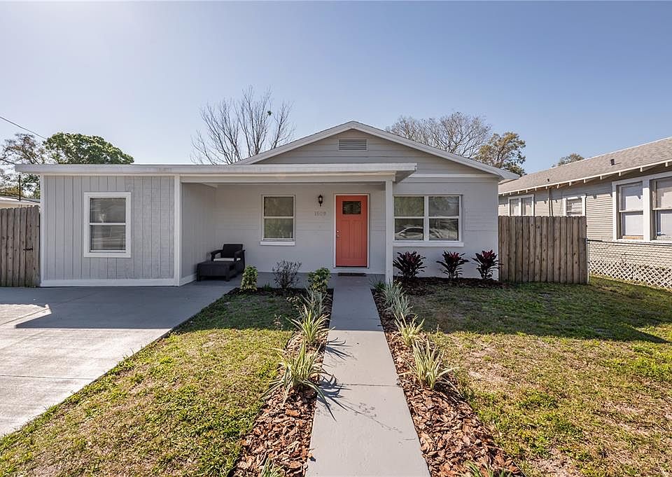 1st image of 1509 E 27TH AVENUE