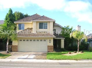 6012 Laguna Park Dr, Elk Grove, CA 95758