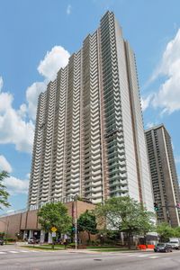 6033 N Sheridan Rd APT 18K, Chicago, IL, 60660