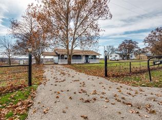 725 Martin Ln, Seagoville, TX 75159
