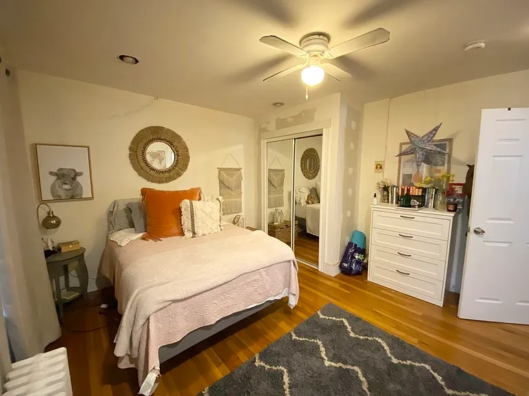 11 Romsey St #3 — Photo 7