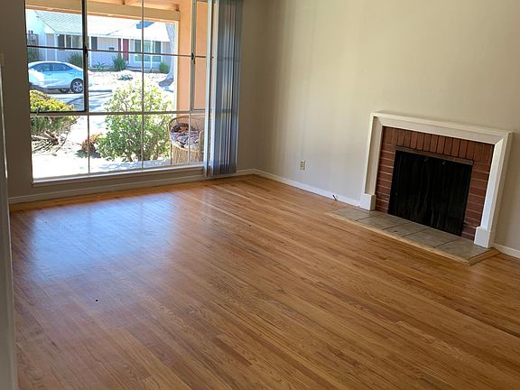 5th image of 2221 Bohannon Dr