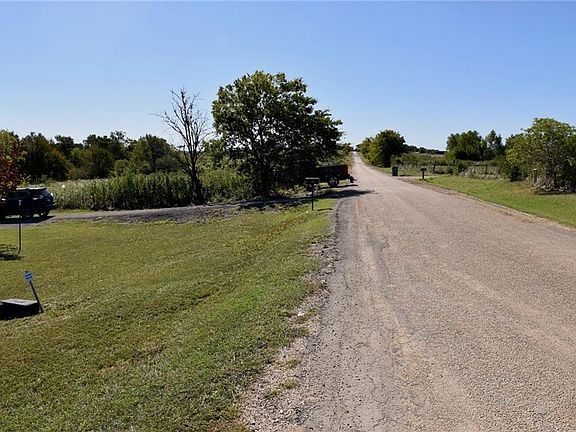 2nd image of 3751 County Road 463