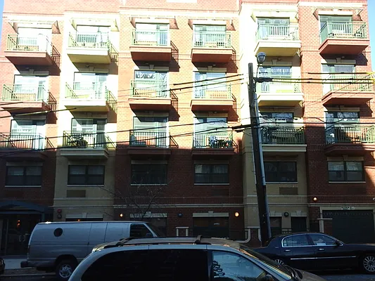 Rented by 18 REALTY | media 36