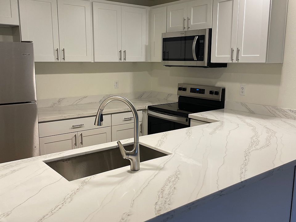 1st image of 6347 137th Ave NE #277
