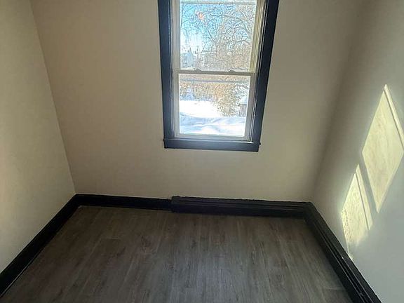 4th image of 510 Clinton Ave Floor 2