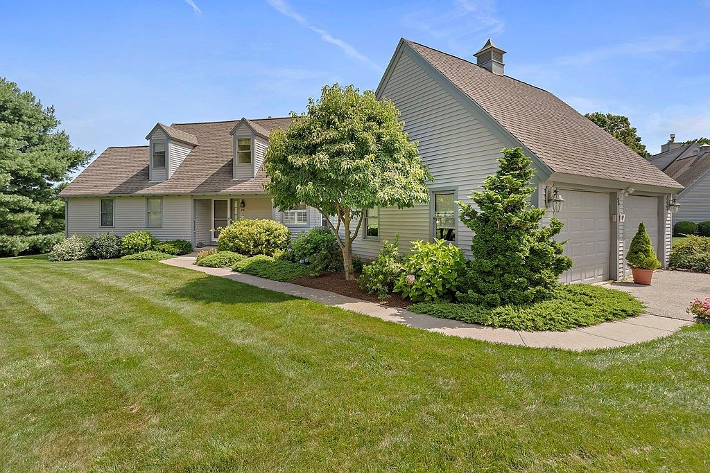 56 Wheelwright Farm UNIT 56, Cohasset, MA 02025 Zillow