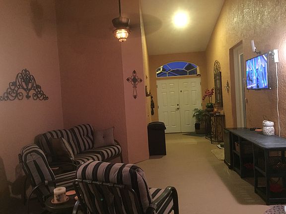 2nd image of 1298 Tipperary Dr