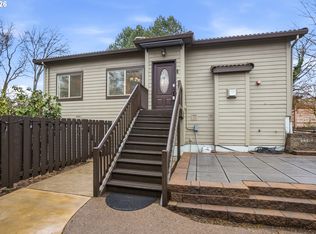 7704 SW Cresmoor Dr, Beaverton, OR