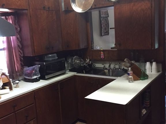3rd image of 4112 Avenue Q 1/2