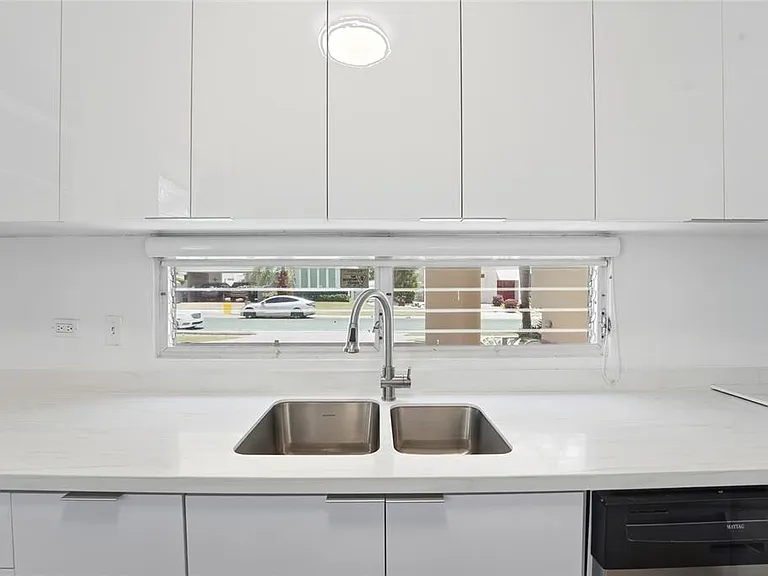 115 Paseo Real — Photo 5
