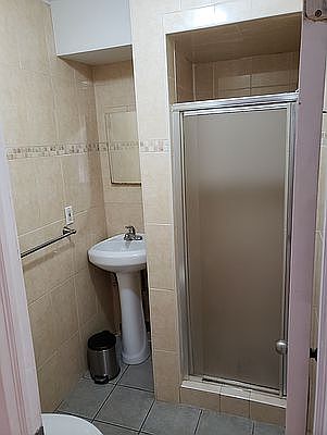 4th image of 16624 Gothic Dr Floor 1
