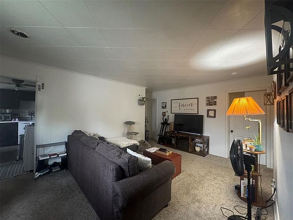 4th image of 817 Scribner Street #1&2