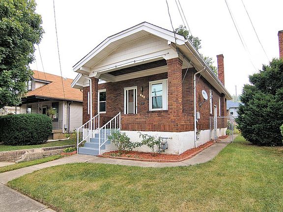 2nd image of 410 Jefferson Ave