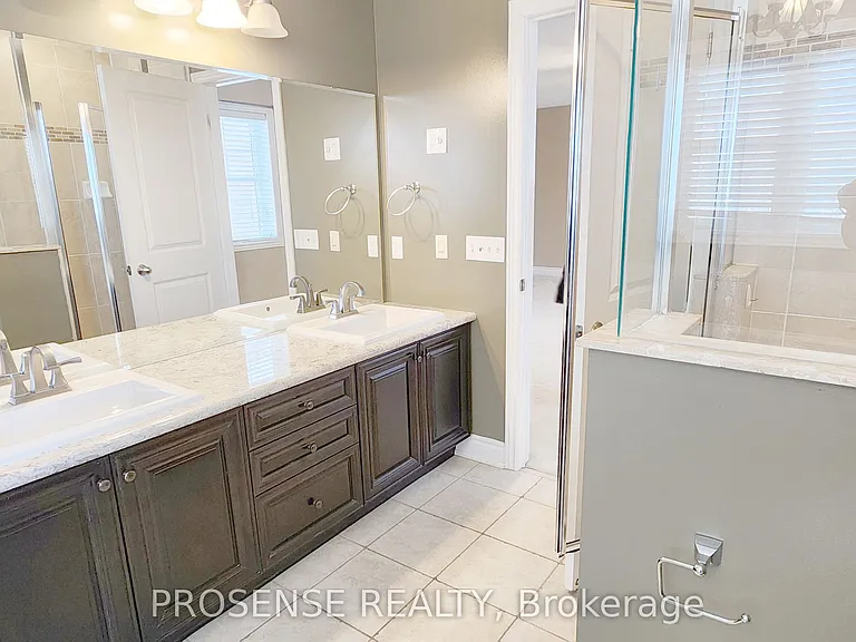 190 Nisbet Blvd — Photo 33