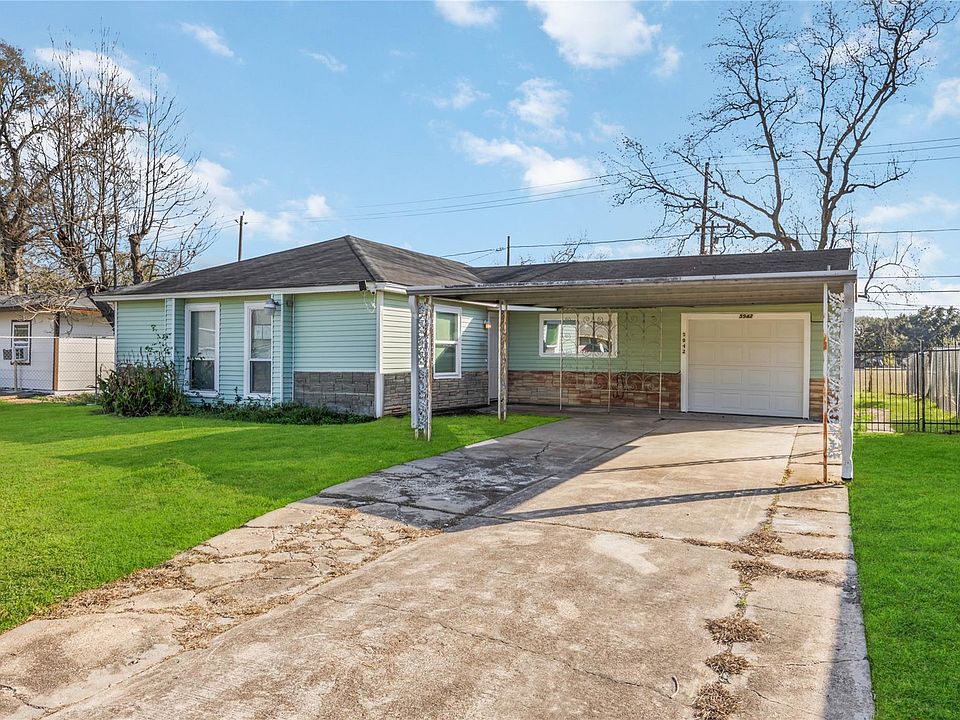 1st image of 5942 Ridgeway Dr