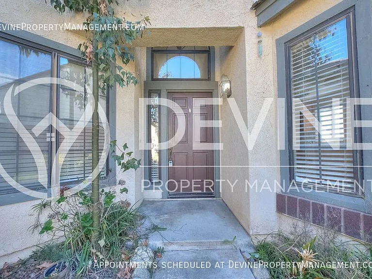1266 Clearspring Dr — Photo 5