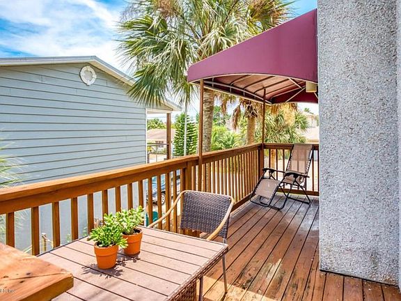 2nd level open porch