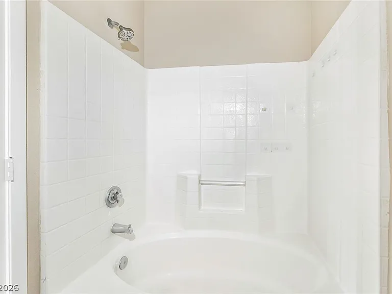 10245 S Maryland Pkwy #132 — Photo 20