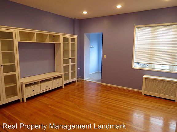 4th image of 9508 243rd St