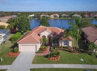 5569 Cedar Oak Blvd, Sarasota, FL 34233