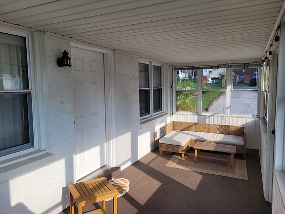 3rd image of 115 Whelen Ave Floor 1