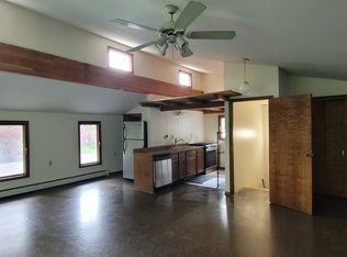 4221 Beechcraft Dr #2, Anchorage, AK 99517