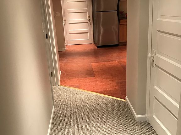 2nd image of 6731 N Maplewood Ave #1