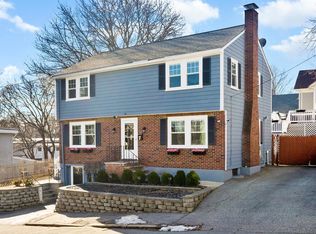 1 Garfield Ave, Woburn, MA 01801