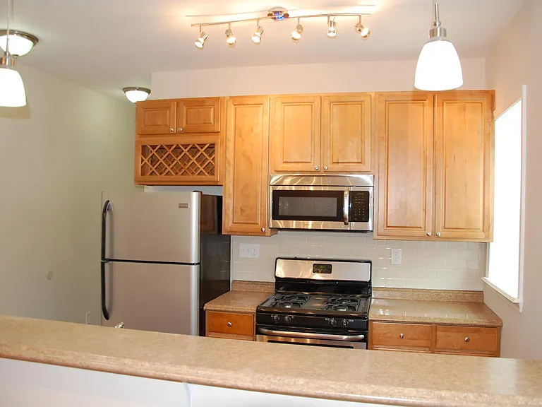 701 S 51st St #1 — Photo 4