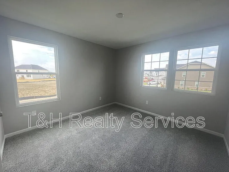 13111 Himalaya Cir — Photo 24