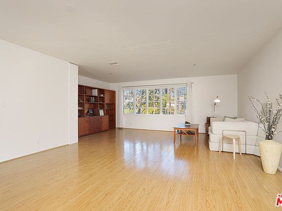 5th image of 1040 4th St #106