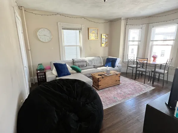 (undisclosed Address), Mission Hill, MA 02120