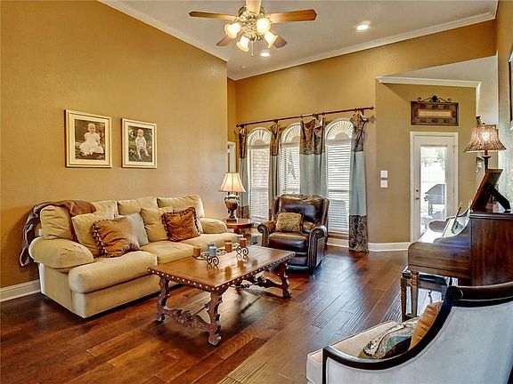 3rd image of 3608 S Bay Breeze Ln