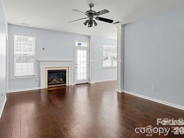 6828 Ayrshire Glen Pl — Photo 6