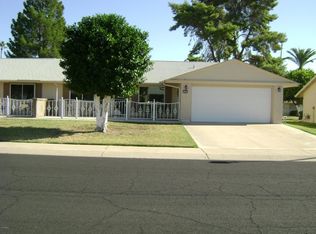 13625 N Hawthorn Dr, Sun City, AZ 85351