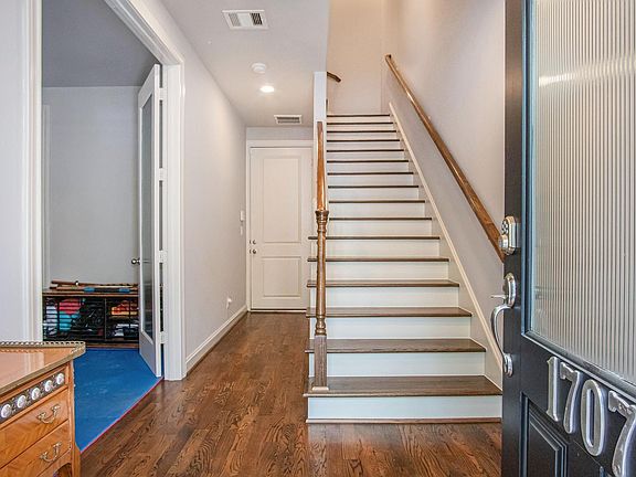 5th image of 1707 W Ashland St