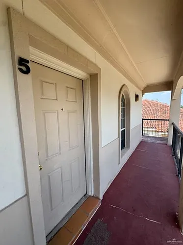 609 Buena Vista Dr Photo 1