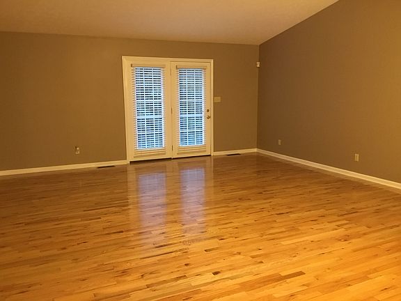 Hardwood living room