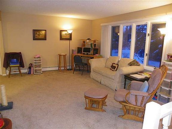 5th image of 3177 Brookview Ln