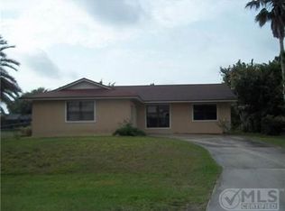592 SW Bacon Ter, Port Saint Lucie, FL 34953