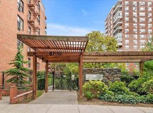 8710 51st Ave APT 5K, Flushing, NY 11373